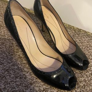 KATE SPADE BLACK HEELS WORN ONCE NO DAMAGE